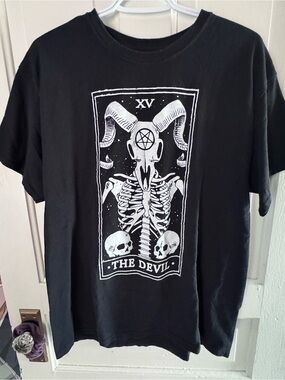Spencer's Black Short-Sleeve 'The Devil' Graphic Tee